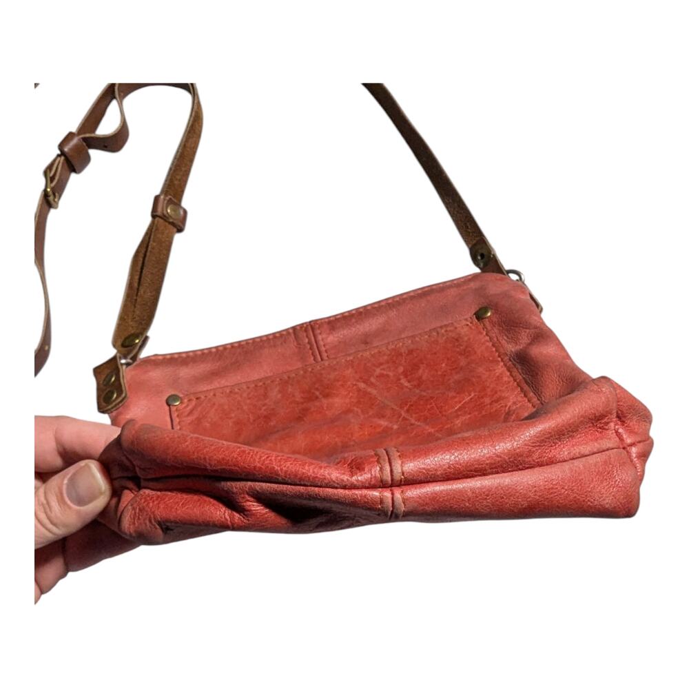 Julie Meyer Minneapolis Handmade Pale Red Leather Small Crossbody Saddle Bag - Picture 3 of 7